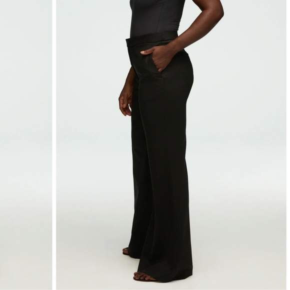 Elegant Black Women's Trousers - Picture 2 of 7